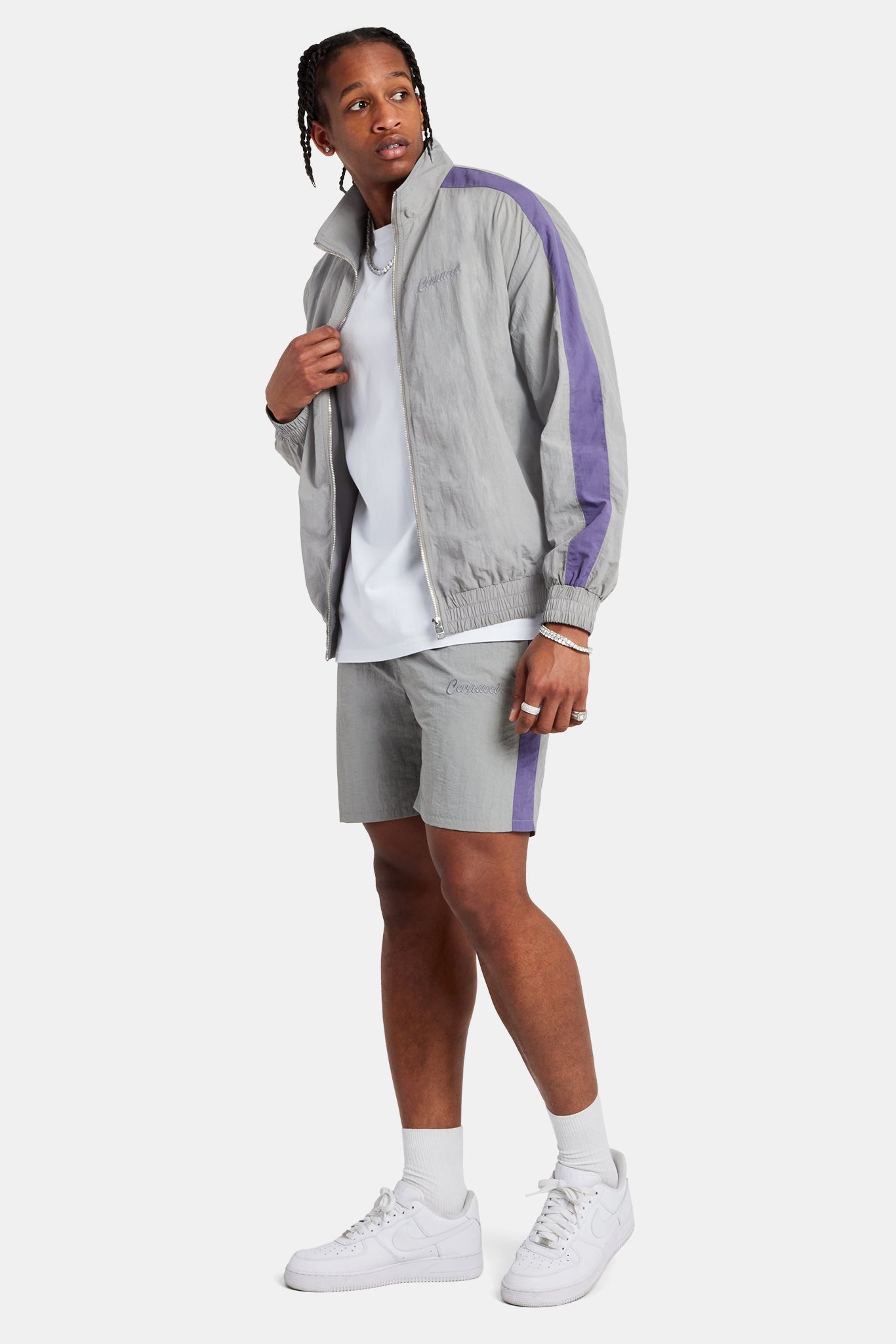 Cernucci – Lockere Shorts aus Nylon mit Einsätzen – Anthrazit